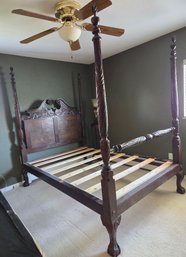 Stunning Antique Mahogany 4 Poster Carved Claw Foot Ornate Chippendale Queen Bed