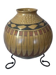 Large Stunning Signed Nicolas Silveira Native American Pottery Vase