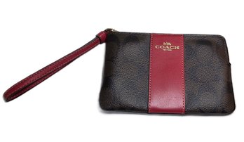 New With Tags Coach Signature Wristlet Wallet