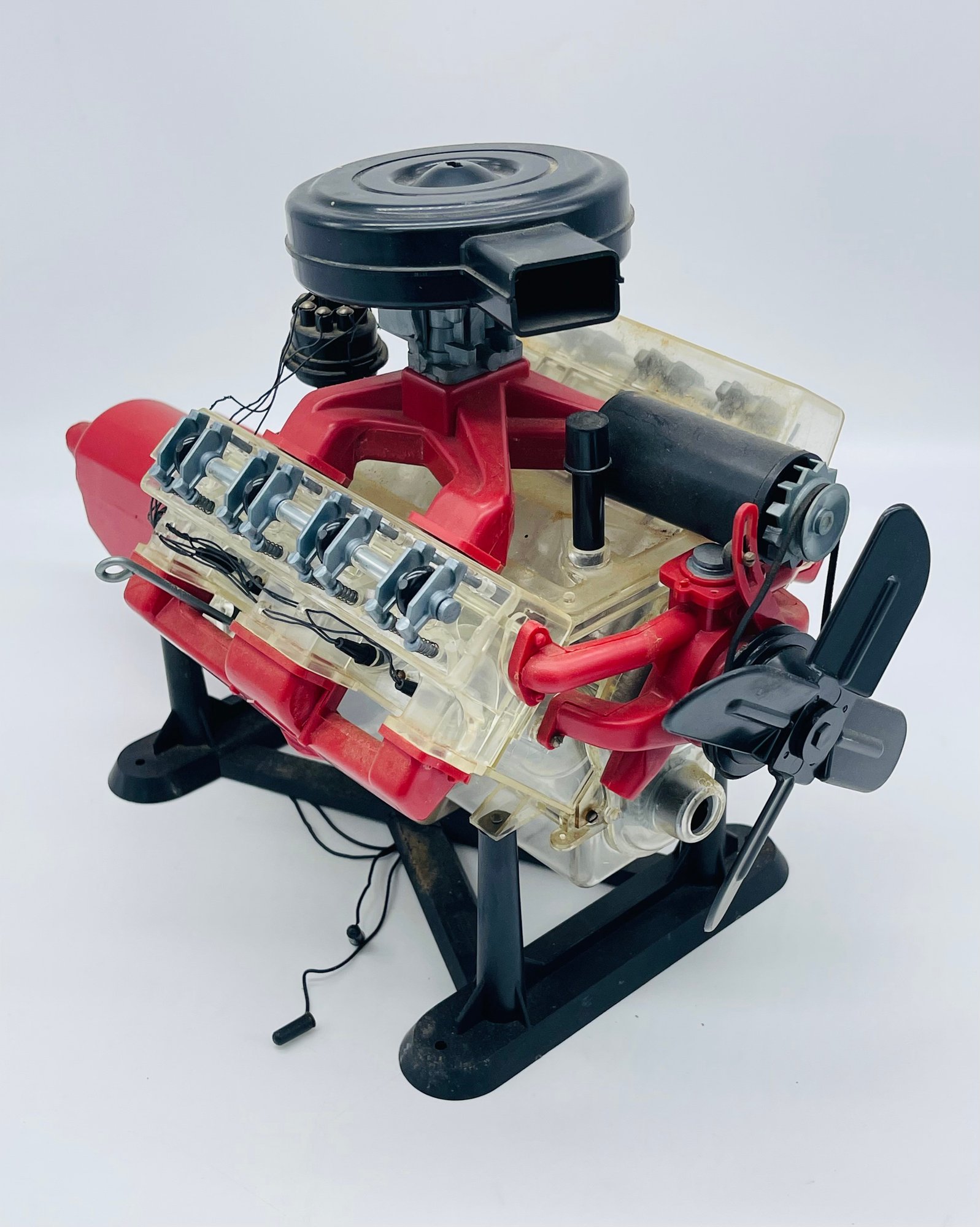 Vintage Revell Visible Plastic V8 Engine Model Kit Assembled Toy Hobby ...