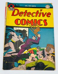 Golden Age Comic Book Detective Comics DC The Batman The Blaze Issue No. 95 January 1945 Robin Baron Von Peltz