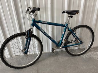 Aluminum Framed 18' Giant Rincon Mountain Bike