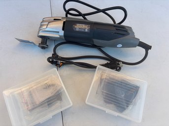 Chicago Variable Speed Multi-function Tool