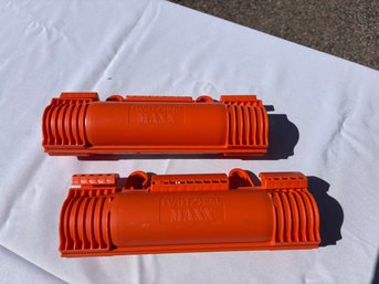 (2) Twist And Seal Outdoor Extension Cord Protectors