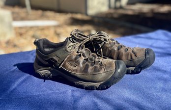 Keens Men's Targhee III Waterproof Hiking Shoes