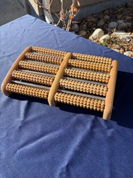 Wooden Foot Roller Messager