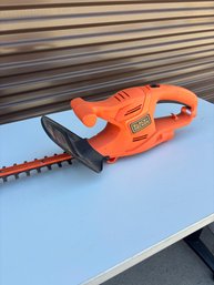 Black And Decker Hedge Clippers