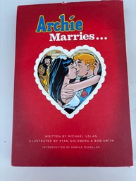 Vintage Hardcover Archie Commic Book Special