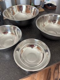 (4) Stainless Steel Mixing Bowls