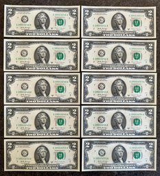 10- 2017 Uncirculated 2$ Bills With Consecutive Serial Numbers