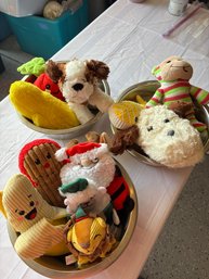 Dog Toys With Dog Bowls (3)
