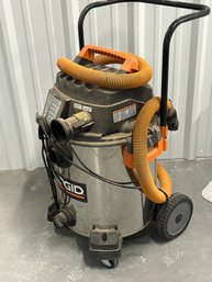 Heavy Duty Ridgid 16 Gallon Wet/Dry Shop Vac