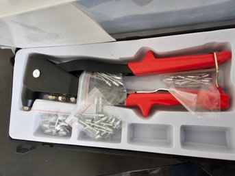 Rivet Gun