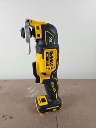 Dewalt DCS356 Cordless Oscillating Tool