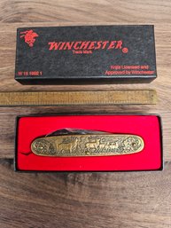 Collectible Winchester Pocke Knife In Box