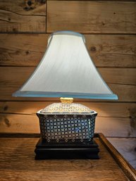 Porcelain Box Lamp