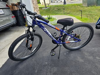 Boys 24 Inch Schwinn Bicycle
