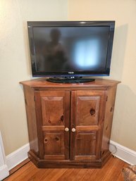 Pine Corner Cabinet