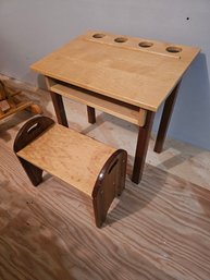 Childrens Wood Desk And Seat