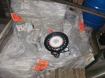 Partial Pallet Of Approx 18 UFO Style Shop Lights New In Box