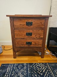 Pair Of Oak Finish Mission / Craftsman Style Nightstands