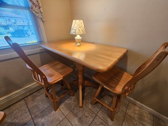 Oak Hightop Table And 4 Chairs
