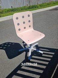 Fun Pink Desk Chair