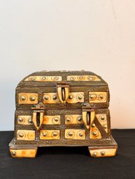 Vintage Inlaid Jewelry / Trinket Box