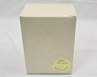 1980's Hallmark Musical Collection Melody-Go-Round Merry Musicians Musical Decoration