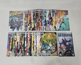 2005-2008 DC JLA Classified Comic Books Group