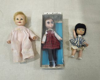 Assorted Vintage Dolls Group