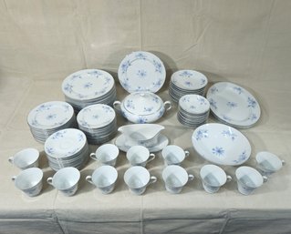 Crown Empire Duchess Fine China Dinnerware Set