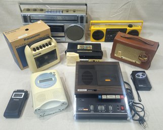 Assorted Vintage Audio Equipment Group