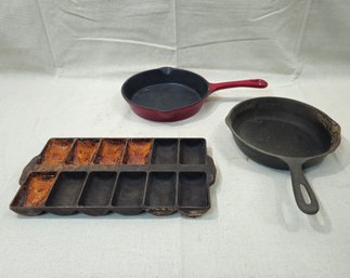 Assorted Vintage Cast Iron Pans Group