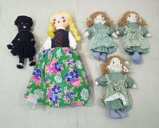 Assorted Vintage Cloth Dolls Group