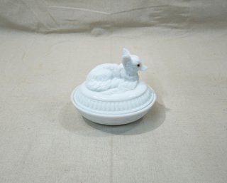 Vintage Westmoreland Fox On Nest Glass Covered Dish