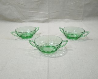 Vintage Depression Heisy Yeoman Green Glass Cream Soup Bowls Group