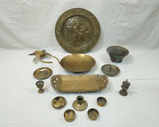 Assorted Vintage Brass Metalware Group