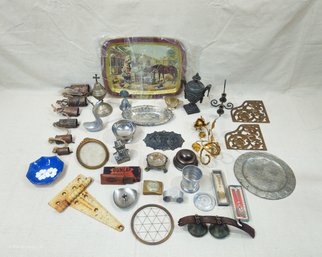 Assorted Decorative Metalware Group