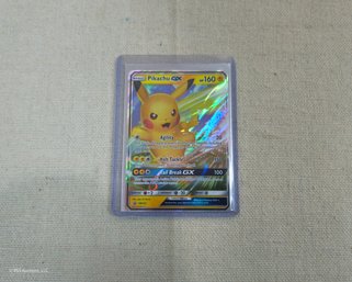 2019 Pokemon Sun & Moon Promos Pikachu Trading Card