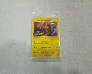 Sealed 2019 Pokemon Sun & Moon Promos Detective Pikachu Trading Card