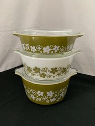 Pyrex Spring Blossom Green Crazy Daisy Round Casserole Set