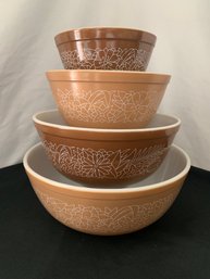 Pyrex Woodland Mixing Bowl Set ~4 Pieces