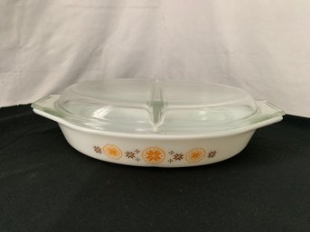 Pyrex Town And Country Oval Divided Serving Dish