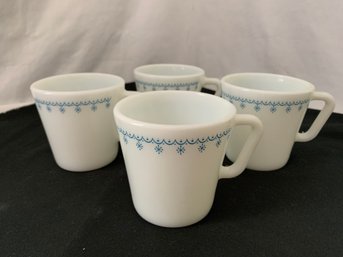Pyrex Snowflake Blue Mugs Compatibles Tabletop Ware ~4