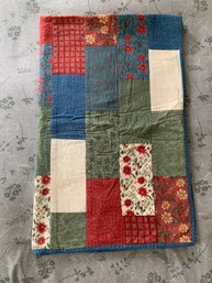 Quilt Patchwork Holiday Theme ~39' X ~60'