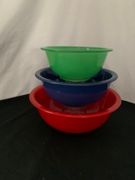 Pyrex Fired-on Clear Bottom Mixing Bowls Set ~3