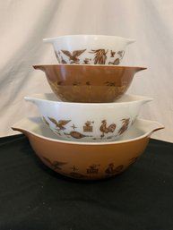 Pyrex Early American 4 Pc. Cinderella Bowl Set