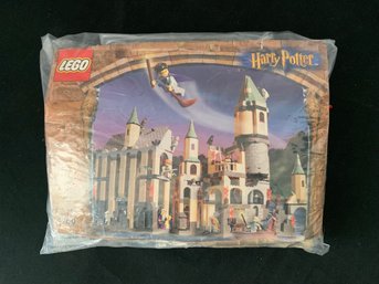 Lego 2001 Harry Potter Set 4709 Hogwarts Castle Minifigures & Manual