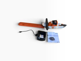 STIHL HSA 50 Cordless Hedge Trimmer Set